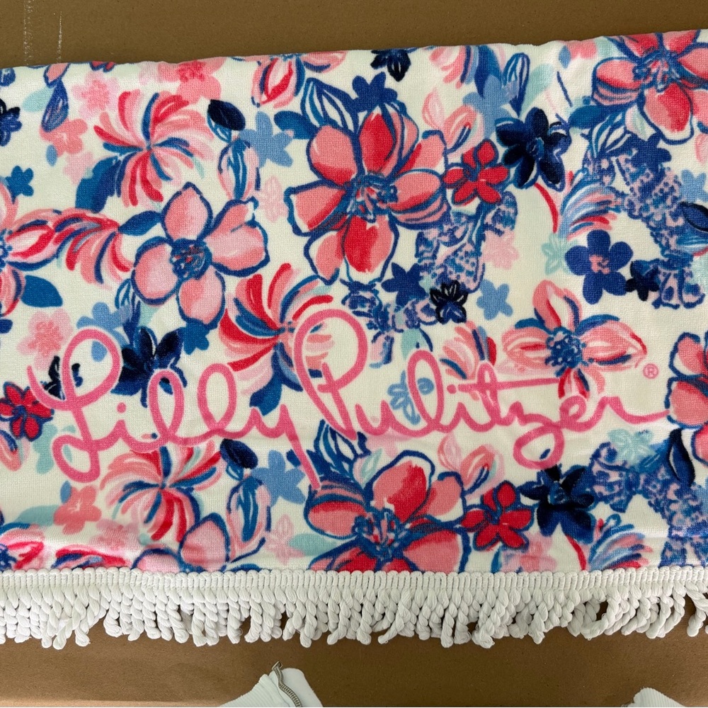 New Lilly Pulitzer Floral Beach Towel